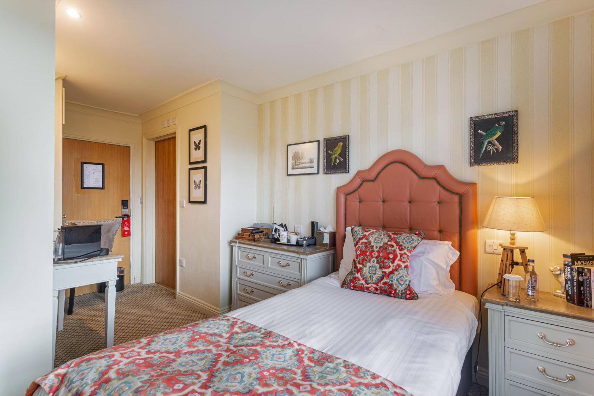The White Horse Hotel, Romsey, Hampshire Exteriér fotografie